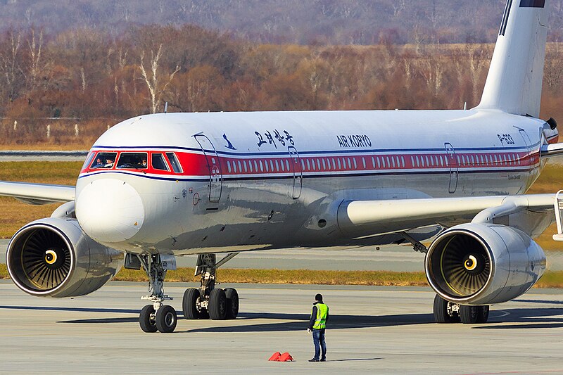 File:Tupolev Tu-204-300 of Air Koryo at Vladivostok Airport (3).jpg